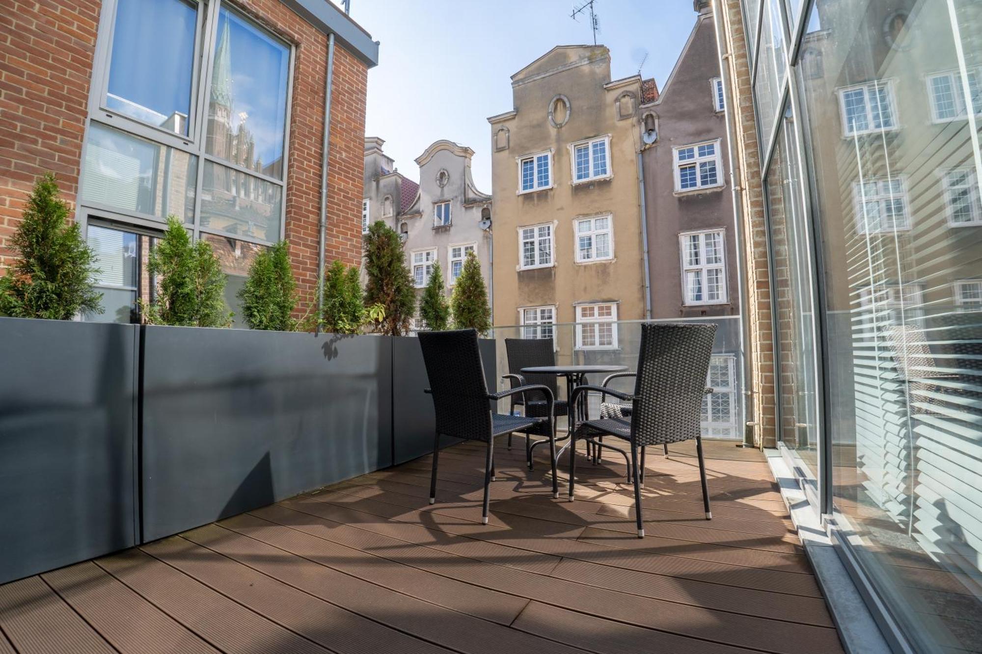 Viu Apartament Z Tarasem W Sercu Gdanska Exterior photo